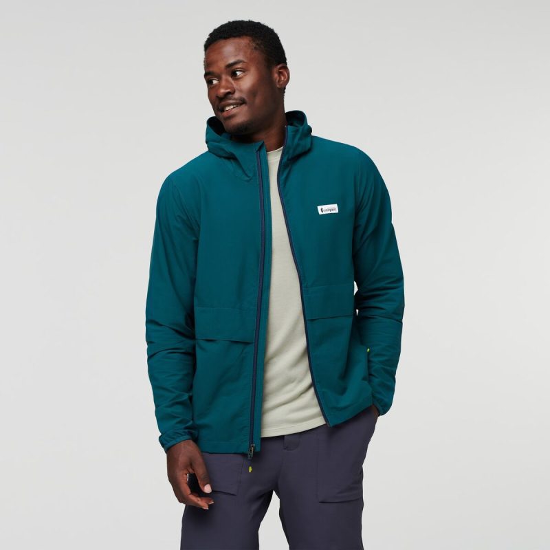 Viento Travel Jacket - Men's, Deep Ocean, Model Jeremy