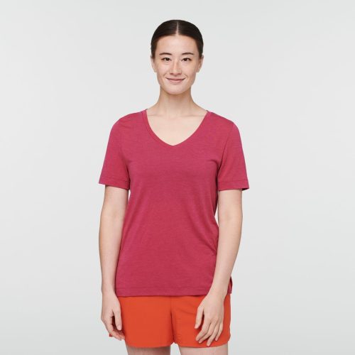 Paseo Travel T-Shirt - Women's, Raspberry, Model Aya