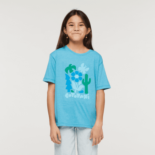 Day Hike Organic T-Shirt - Kids', Poolside, Model Scarlett