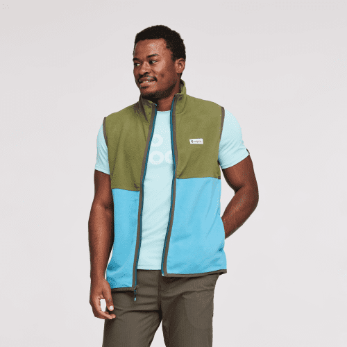 Amado Fleece Vest - Men's, Pine/Poolside, Model Jeremy