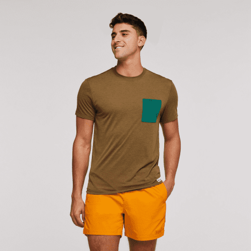 Paseo Travel Pocket T-Shirt - Men's, Oak, Model Munther