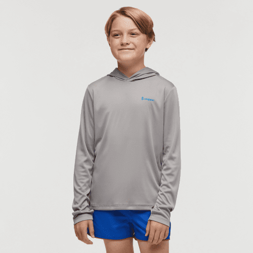 Tapir Long-Sleeve Tech Tee - Kids', Smoke, Model Dax